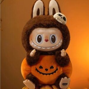 POP MART: Labubu Happy Halloween Series - Sitting Pumpkin Vinyl Plush Pendant